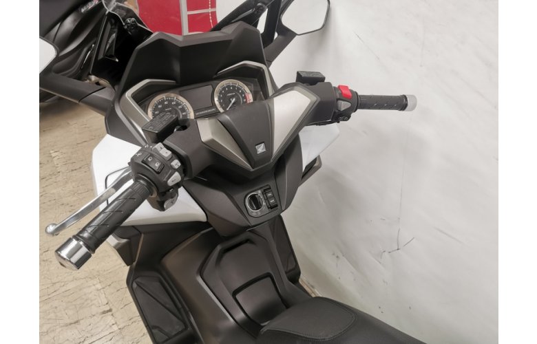 HONDA FORZA 350 TOP BOX 2023