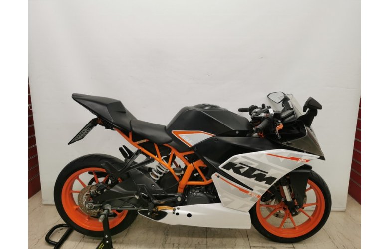 KTM RC390