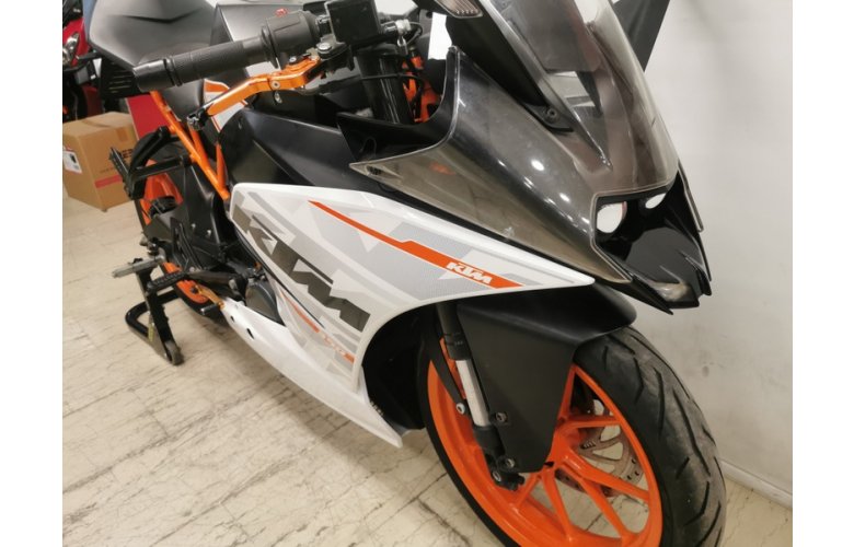 KTM RC390