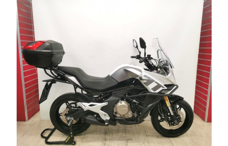 CFMOTO 650MT 2023