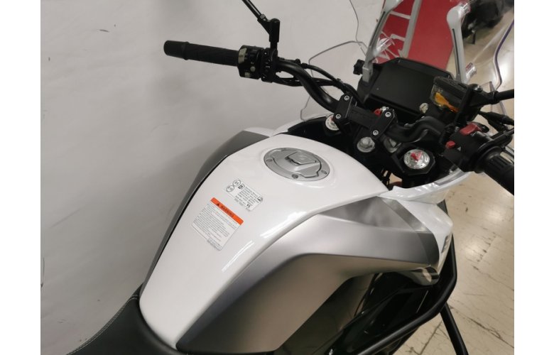 CFMOTO 650MT 2023