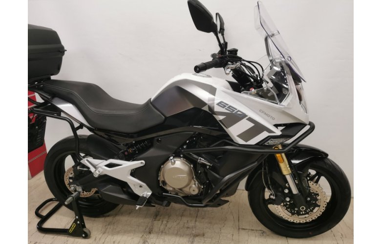 CFMOTO 650MT 2023