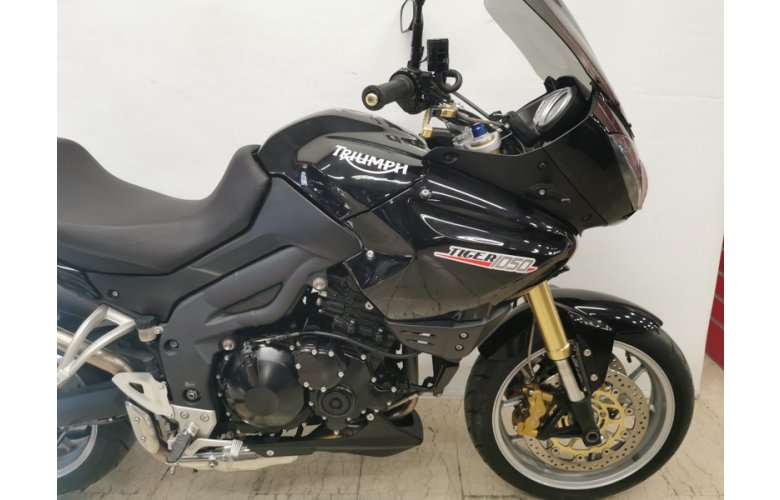 TRIUMPH TIGER 1050 2009