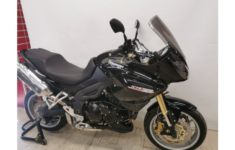 TRIUMPH TIGER 1050 2009