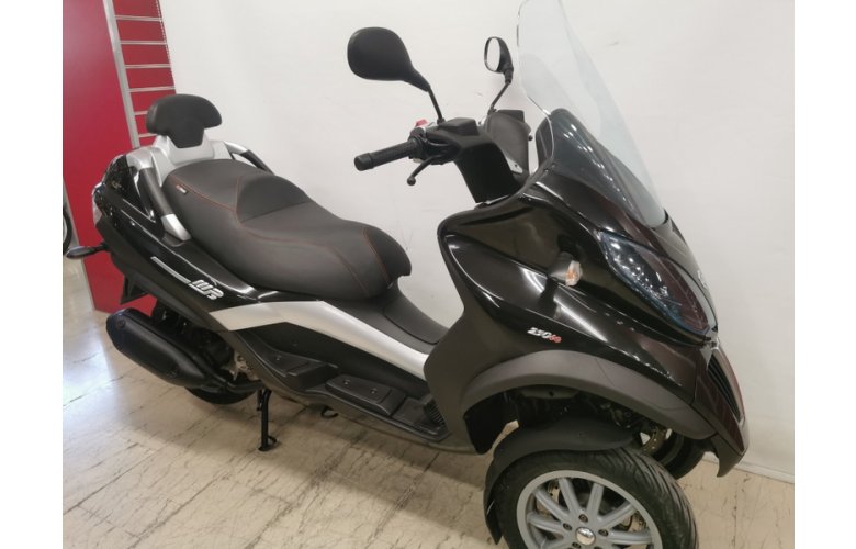 PIAGGIO MP3 250 2009