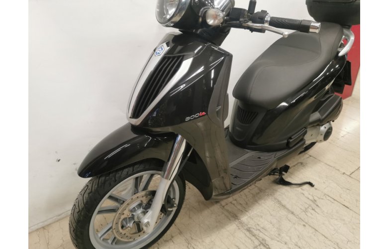 PIAGGIO CARNABY 300 2013