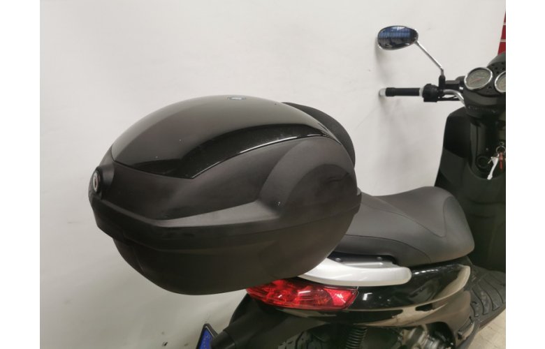 PIAGGIO CARNABY 300 2013