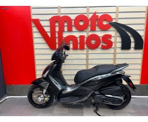 Piaggio Beverly 350 SportTouring 2018 ABS