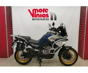 DUCATI CFMOTO MT800 2022